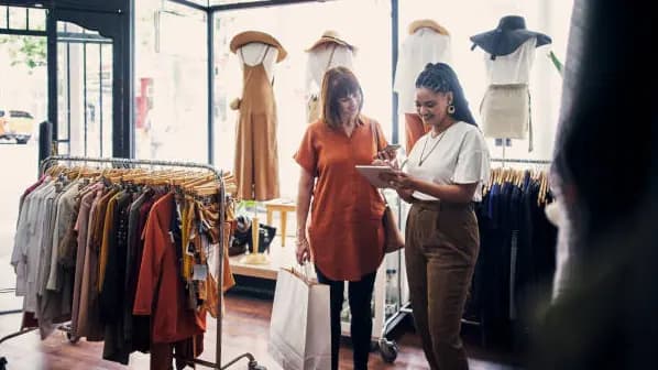 Apa Itu Sales Motoris? Ini Pengertian, Tanggung Jawab, Dan Skill Pentingnya