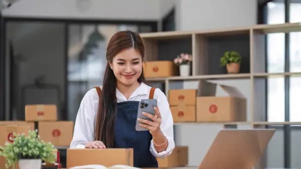 Aplikasi Sales Lapangan: Fitur dan Rekomendasi